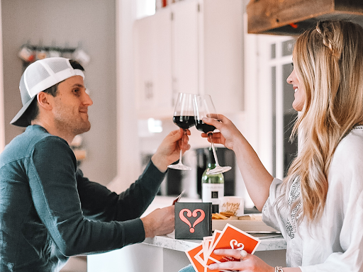 En couple pendant le confinement ? 4 questions pour une relation saine et solide